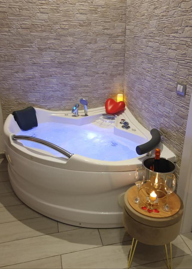Momenti E Wellness Villa Syracuse ภายนอก รูปภาพ